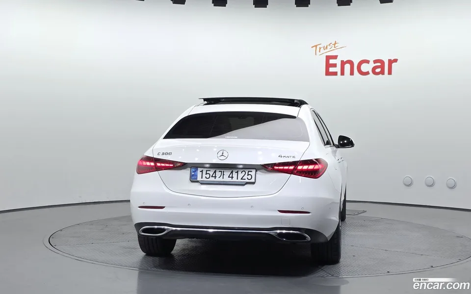 Mercedes-Benz C-Class C300 4MATIC 2023 — миниатюра 4