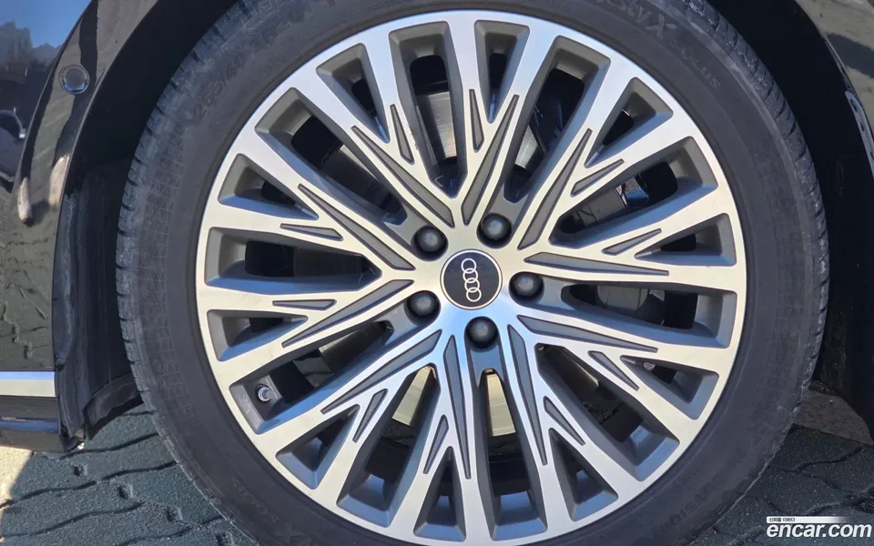 Audi A8 55 TFSI LWB 2022 — миниатюра 5