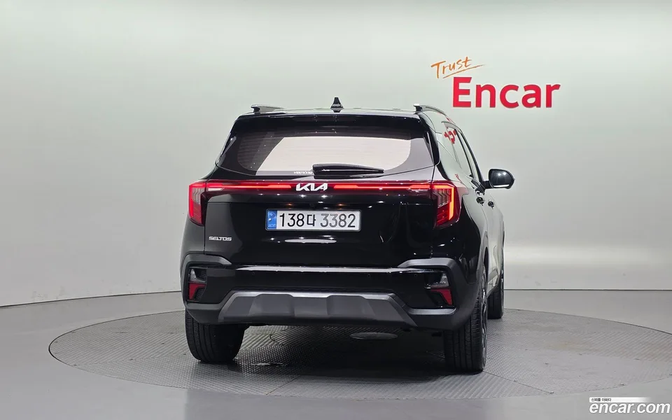 Kia Seltos 2.0 2WD 2024 — миниатюра 4