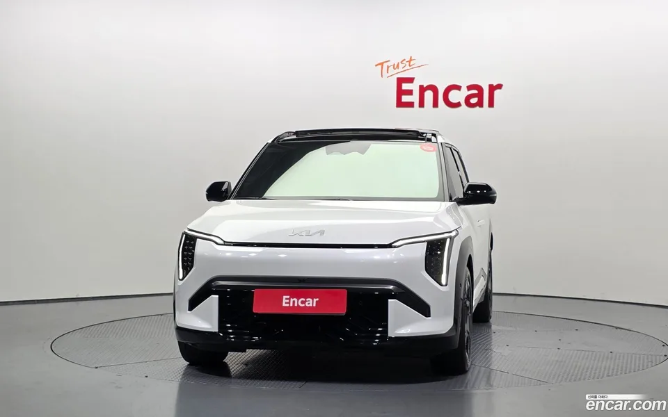 Kia EV3 2WD 2024 — миниатюра 3