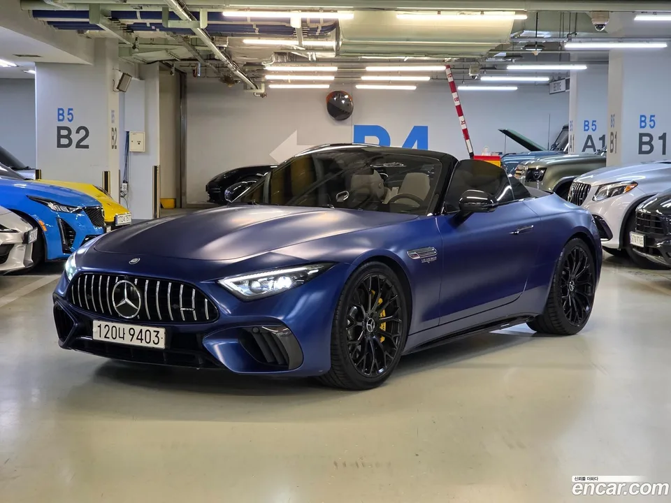 Mercedes-Benz SL-Class AMG SL63 4MATIC+ 2023 — фото 1, купить с доставкой в Москву
