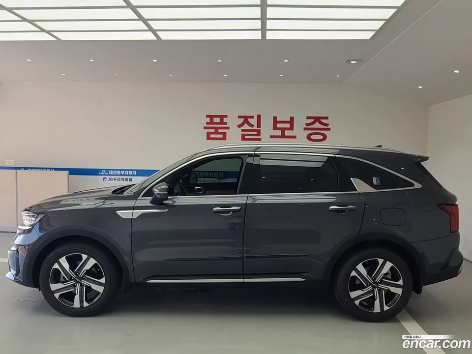Kia Sorento HEV 1.6 2WD 2022 — миниатюра 4