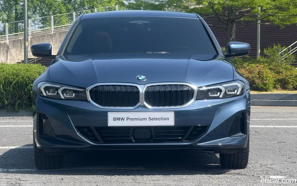 BMW 3 Series 320i 2025 — миниатюра 3