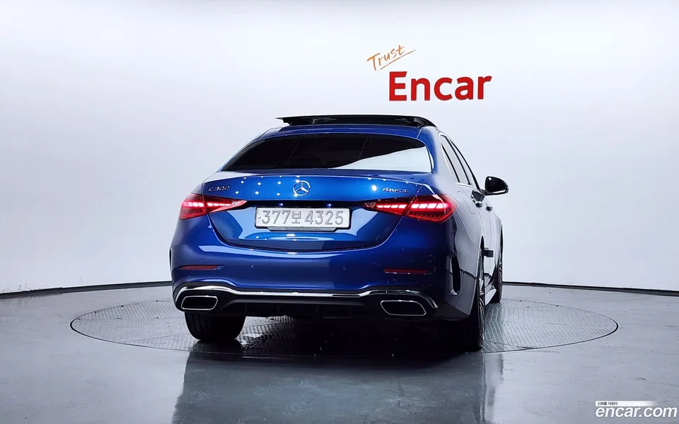 Mercedes-Benz C-Class C300 4MATIC AMG Line 2023 — миниатюра 4