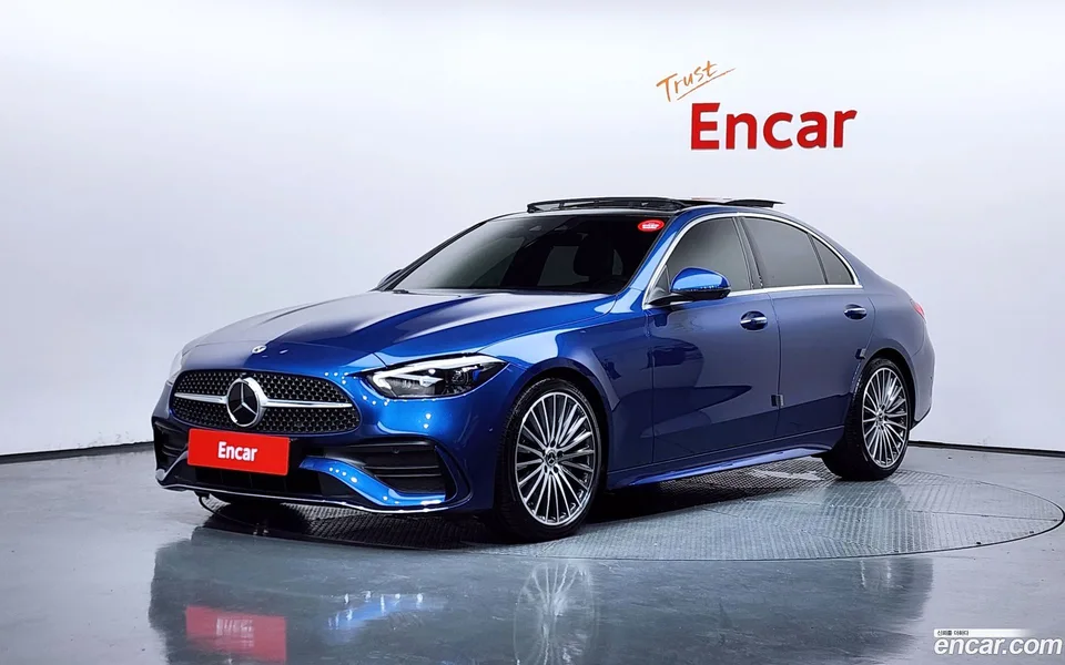 Mercedes-Benz C-Class C300 4MATIC AMG Line 2023 — фото 1, купить с доставкой в Москву