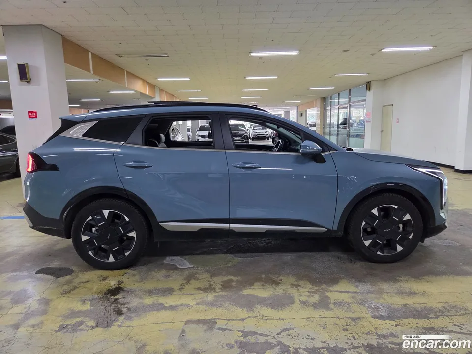 Kia Sportage 1.6 4WD 2025 — миниатюра 2