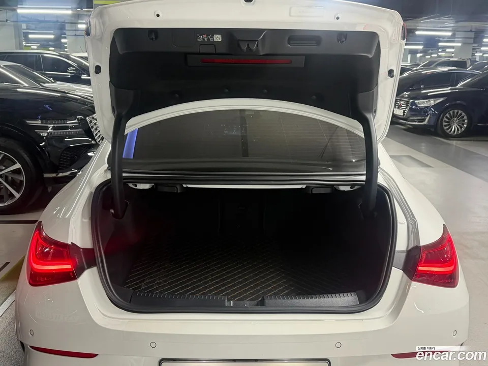 Mercedes-Benz CLA-Class AMG CLA 45 S 4MATIC+ 2025 — миниатюра 2