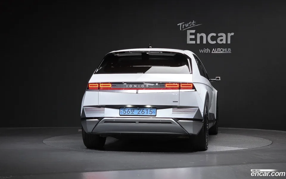 Hyundai Ioniq 5 AWD 2022 — миниатюра 4