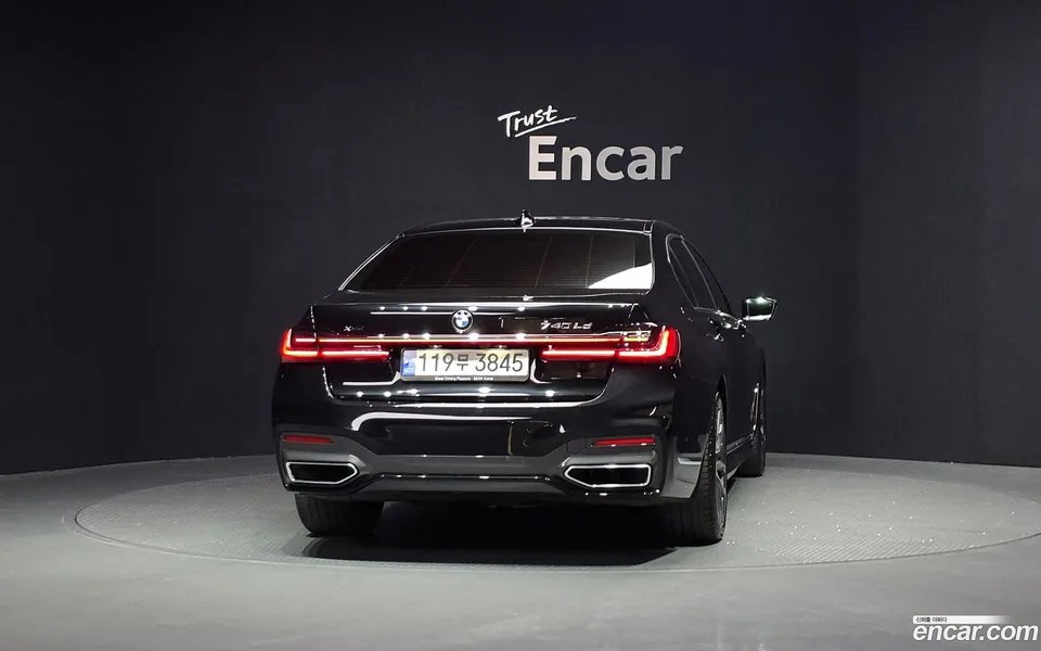 BMW 7 Series 730Ld xDrive M 2022 — миниатюра 4