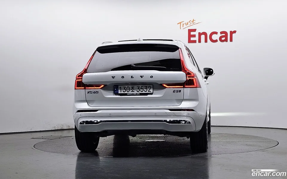 Volvo XC60 B5 2024 — миниатюра 4