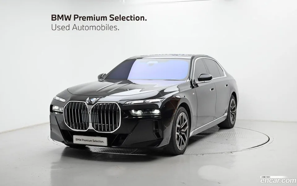 BMW 7 Series 2024