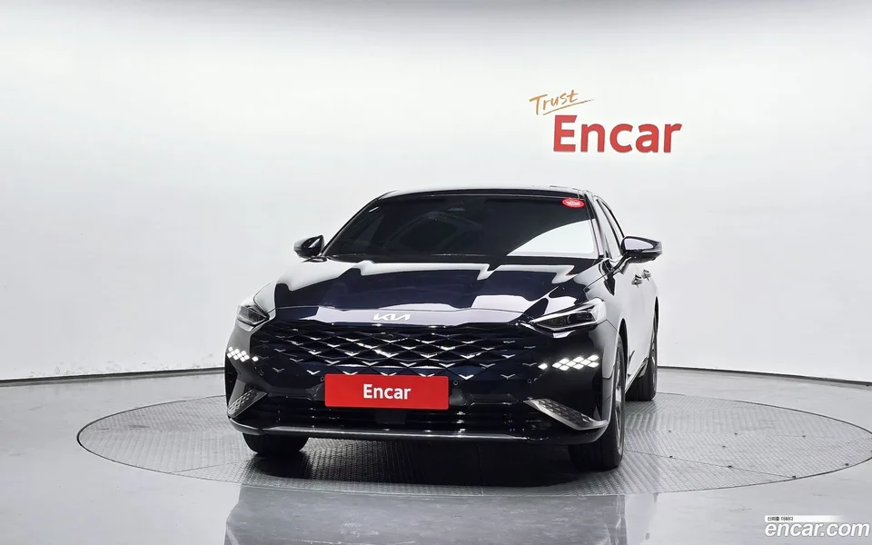 Kia K8 Hybrid 2023 — миниатюра 3