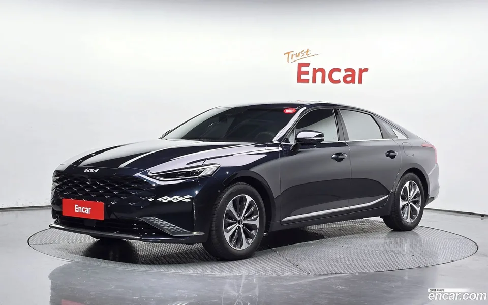 Kia K8 Hybrid 2023