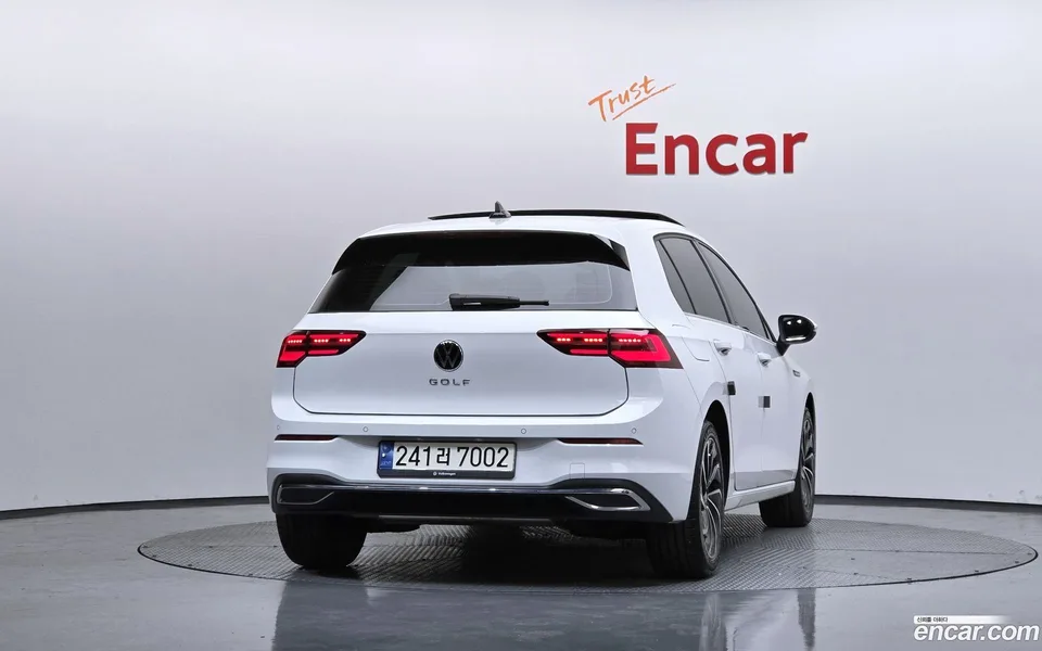 Volkswagen Golf 2.0 TDI 2024 — миниатюра 4