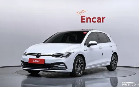 Volkswagen Golf 2024 купить в Москве