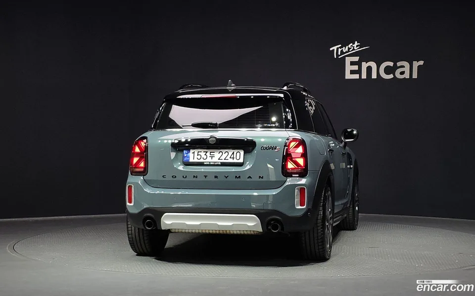 MINI Cooper S Countryman ALL4 2023 — миниатюра 4