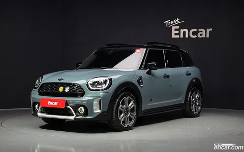 MINI Cooper S Countryman 2023 buy in Moscow