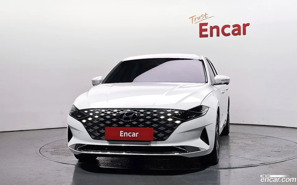 Hyundai Grandeur IG Hybrid 2022 — миниатюра 3