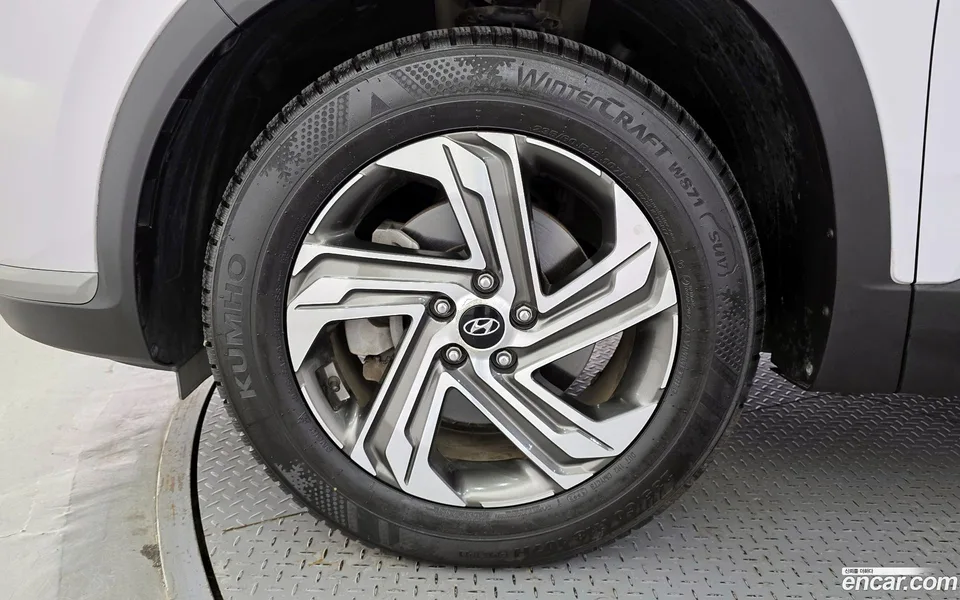 Hyundai SantaFe 2.2 2WD 2022 — миниатюра 5