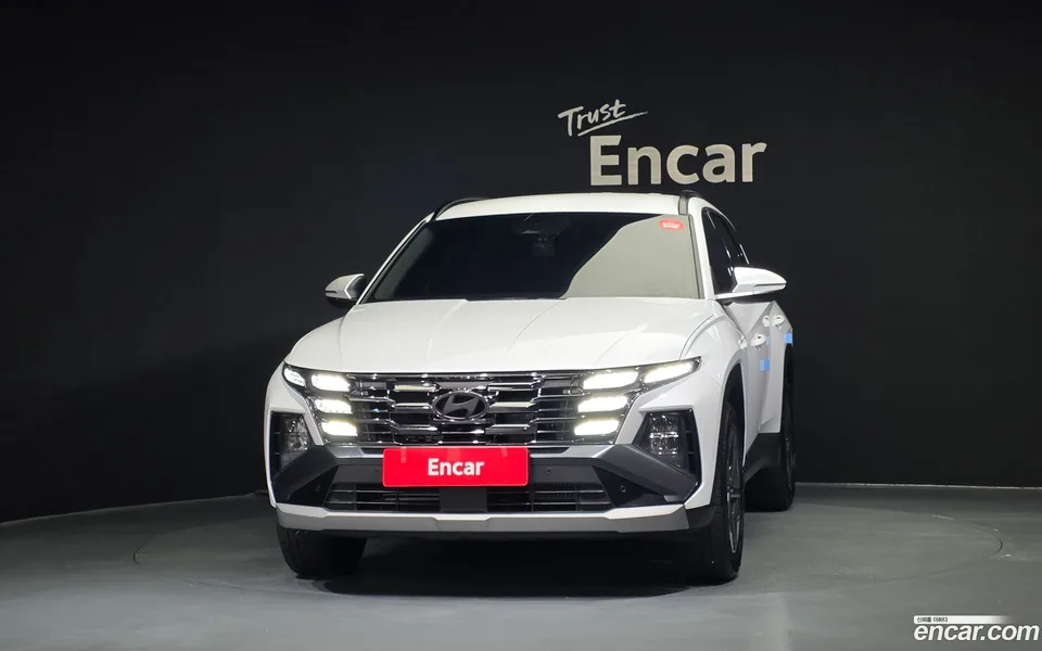 Hyundai Tucson Hybrid NX4 HEV 1.6 2WD 2024 — миниатюра 3