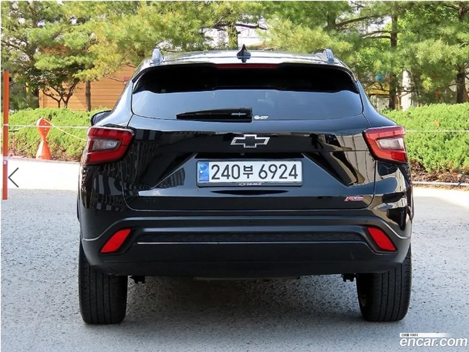 Chevrolet Trax Crossover 1.2 RS 2023 — миниатюра 4