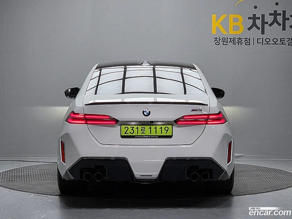 BMW M5 M5 2025 — миниатюра 4