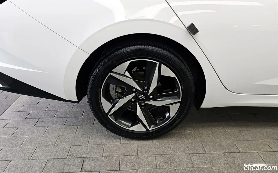 Hyundai Avante 1.6 2022 — миниатюра 5