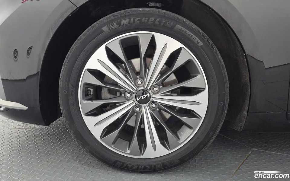 Kia K8 Hybrid 2022 — миниатюра 2