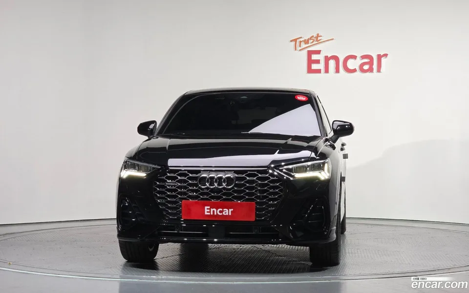 Audi Q3 40 TFSI 2025 — thumbnail 3
