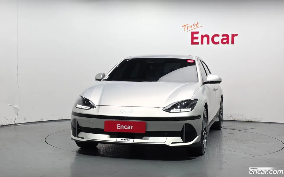 Hyundai Ioniq 6 AWD 2023 — миниатюра 3