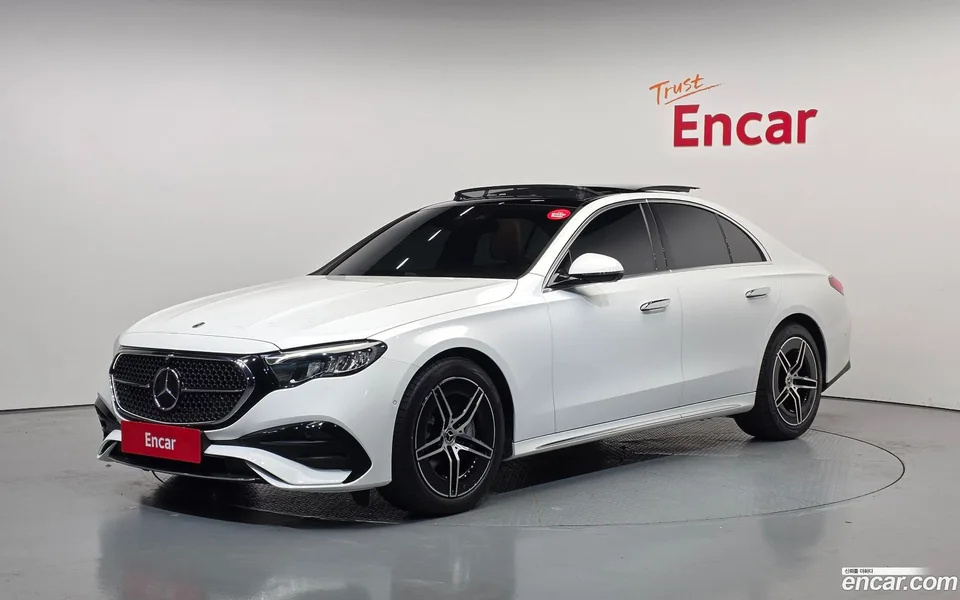 Mercedes-Benz E-Class E200 AMG Line 2025 — фото 1, купить с доставкой в Москву