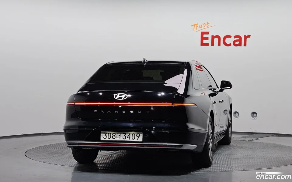 Hyundai Grandeur Hybrid 2024 — миниатюра 4