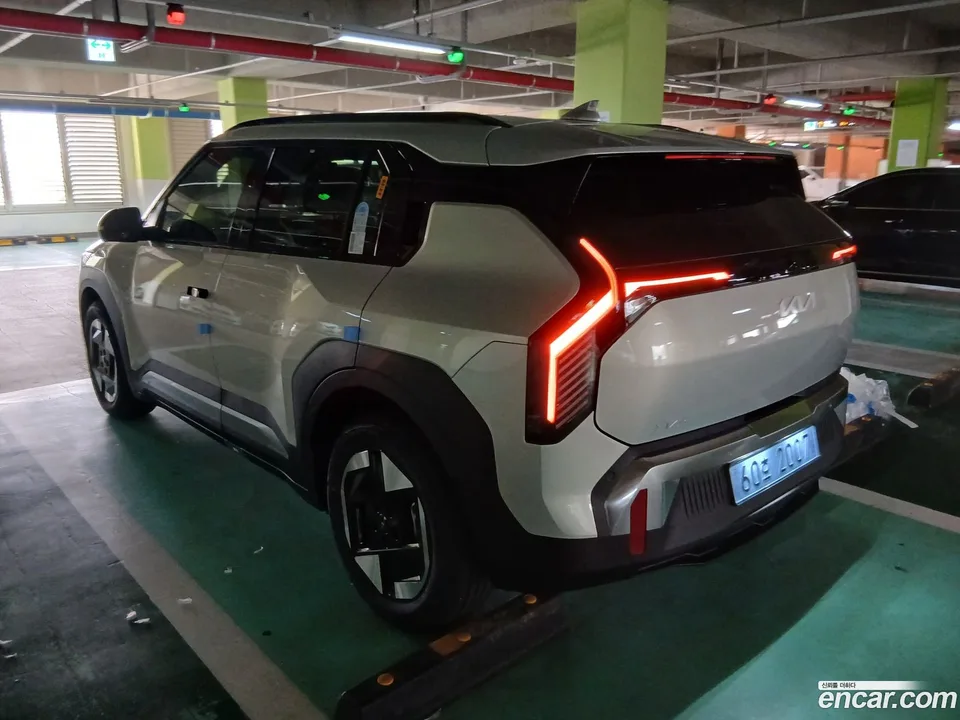 Kia EV3 2WD 2026 — миниатюра 4