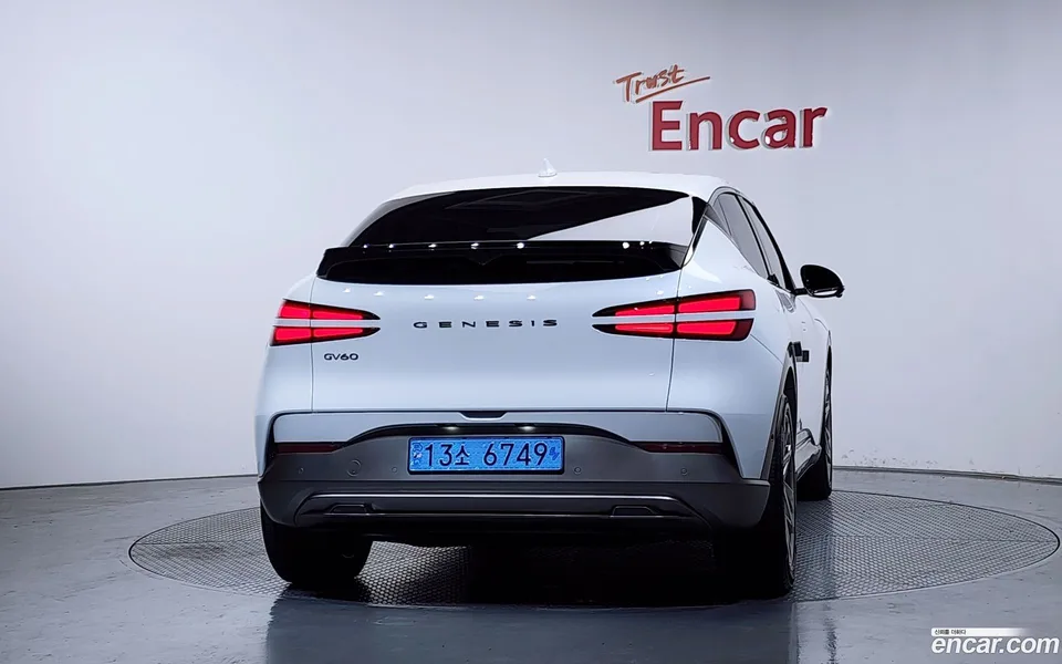 Genesis GV60 AWD 2022 — миниатюра 4