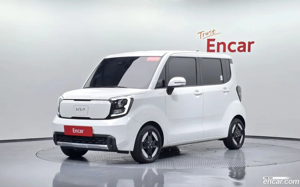 Kia Ray EV 2023 — фото 1, купить с доставкой в Москву