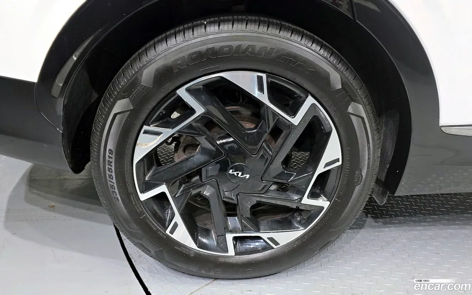 Kia Sportage 1.6 2WD 2024 — миниатюра 5