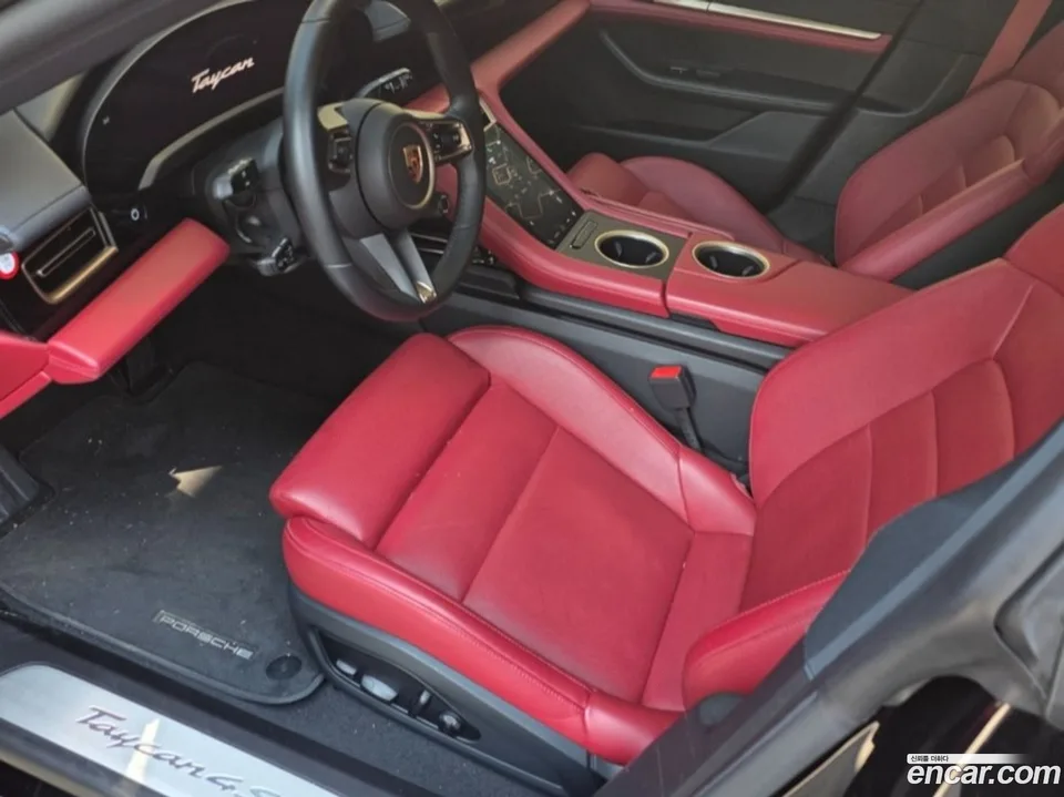 Porsche Taycan 4S 2024 — миниатюра 5