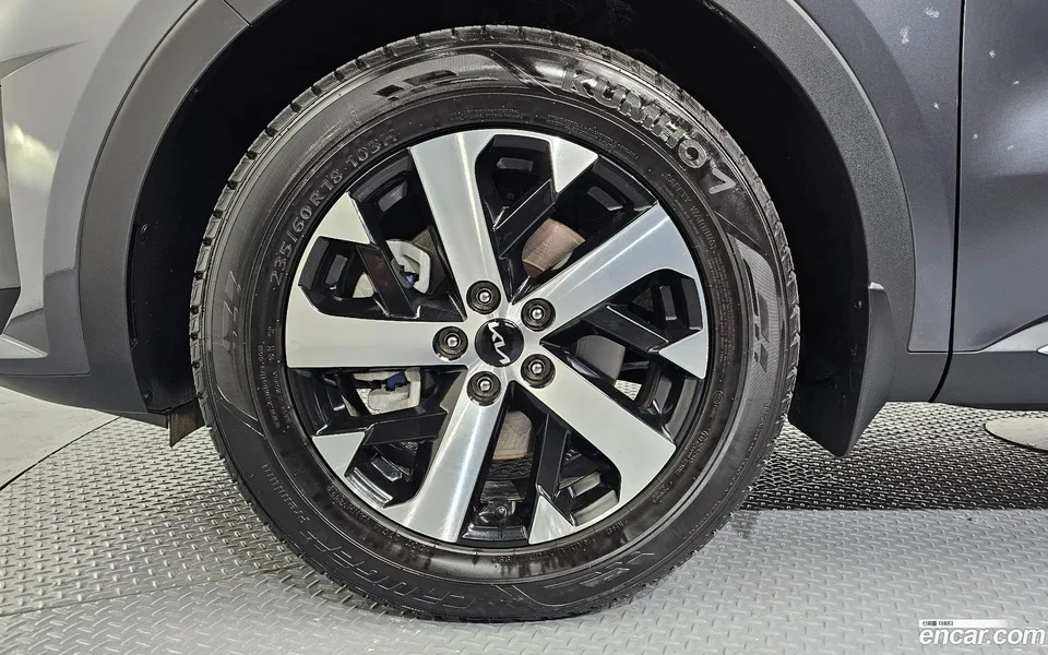 Kia Sorento 2.2 2WD 2023 — миниатюра 2
