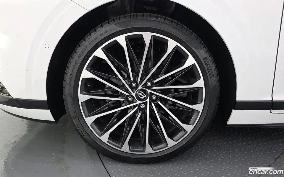 Hyundai Grandeur Hybrid 2024 — миниатюра 2