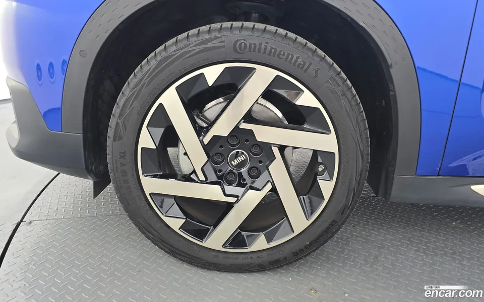 MINI Cooper S Countryman ALL4 2025 — миниатюра 2