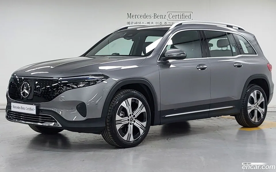 Mercedes-Benz EQB EQB300 4MATIC 2025 — photo 1, buy with delivery to Moscow