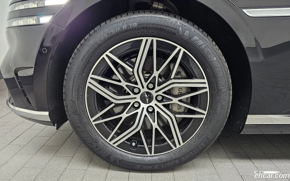 Genesis G90 3.5 2WD 2023 — миниатюра 5