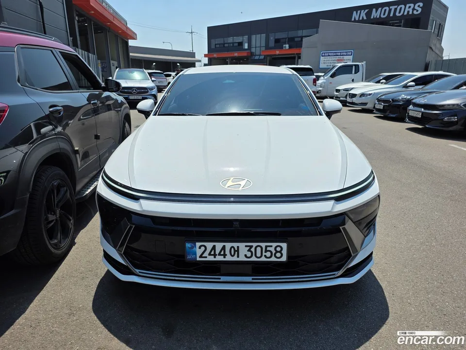 Hyundai Sonata The Edge Hybrid 2024