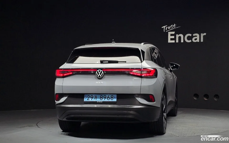 Volkswagen ID.4 2023 — миниатюра 4