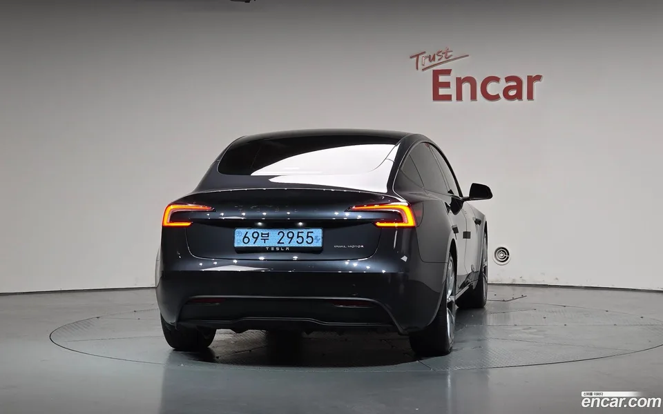 Tesla Model 3 RWD 2025 — миниатюра 4