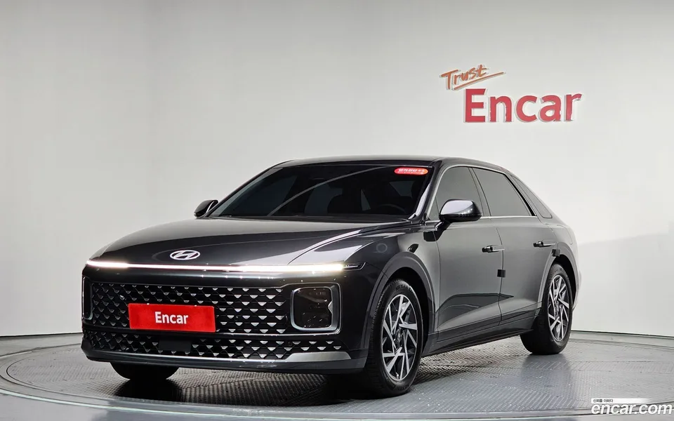 Hyundai Grandeur Hybrid 2025