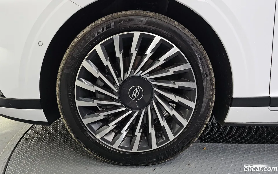 Hyundai Grandeur 2.5 2WD 2025 — миниатюра 5