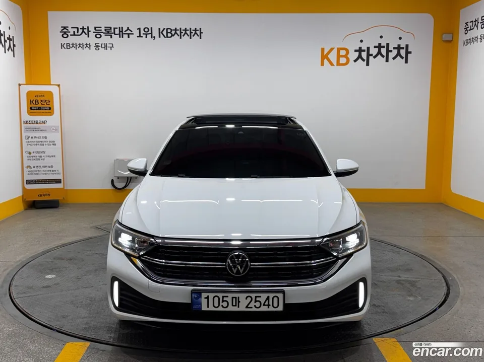 Volkswagen Jetta 1.5 TSI 2023 — миниатюра 3