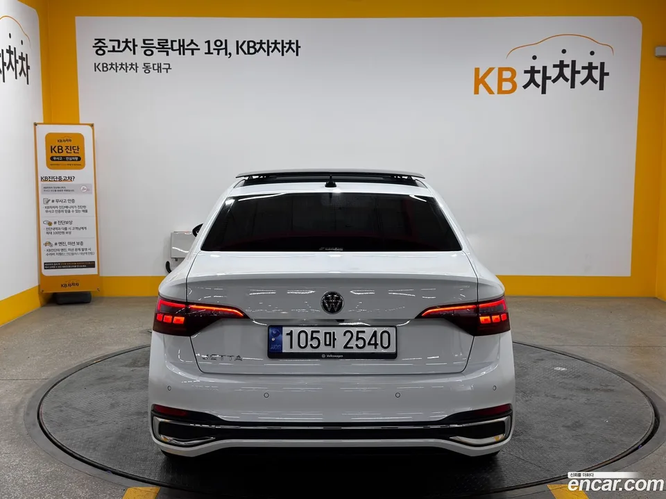 Volkswagen Jetta 1.5 TSI 2023 — миниатюра 4