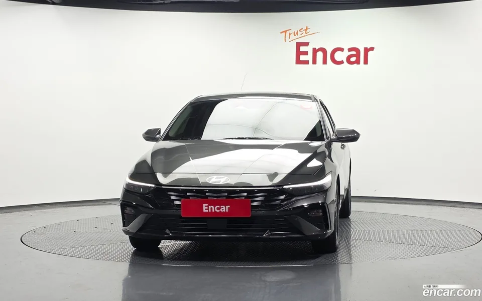 Hyundai Avante CN7 Hybrid 2025 — миниатюра 3